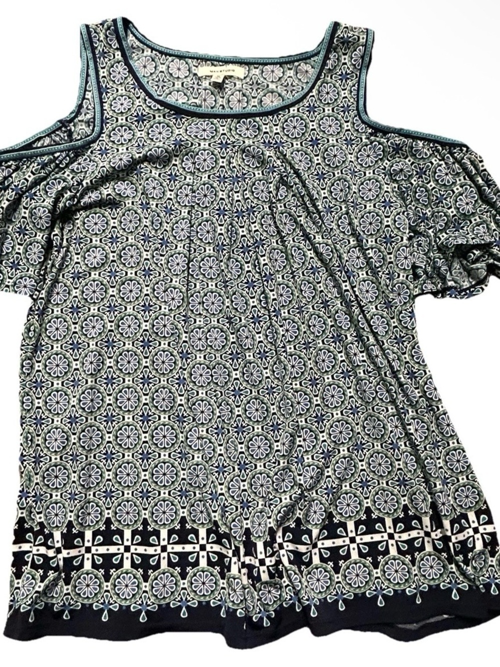 Women’s Max Studio Cold Shoulder Geometric Top Blouse Size Medium